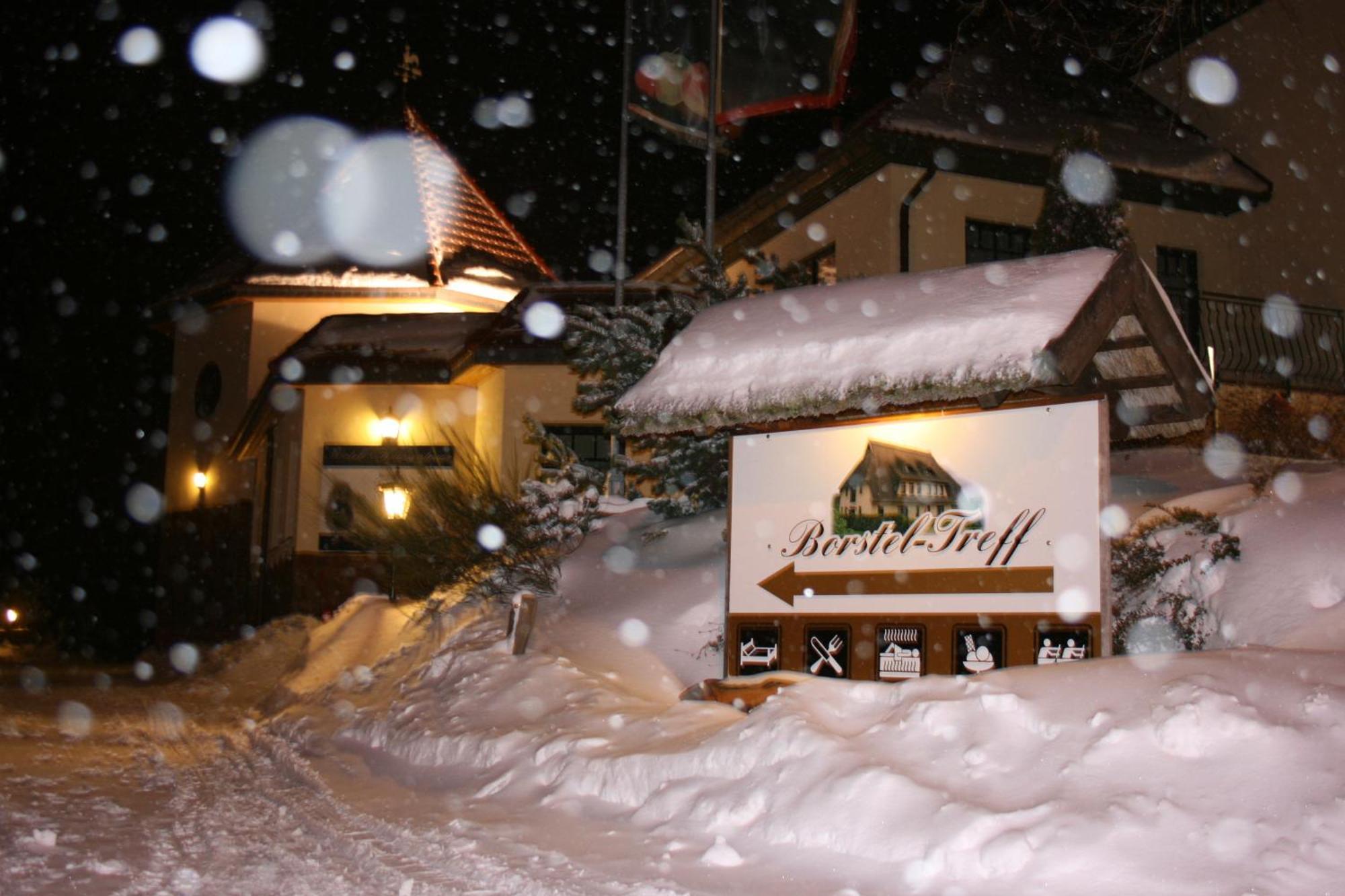 Kur-& Landhotel Borstel - Treff Dabel ภายนอก รูปภาพ